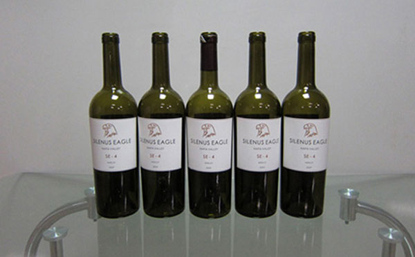 全自動酒瓶貼標(biāo)機,酒瓶貼標(biāo)機,圓瓶貼標(biāo)機