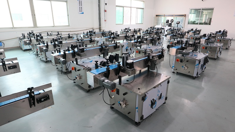 圓瓶貼標(biāo)機,貼標(biāo)機,全自動貼標(biāo)機