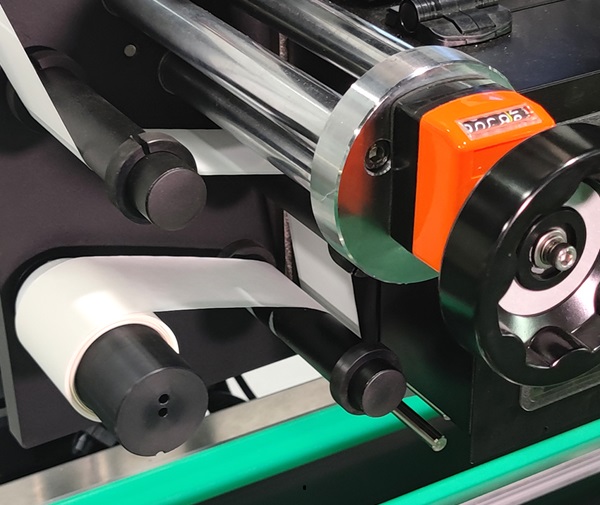 吸貼貼標(biāo)機,貼標(biāo)機,全自動貼標(biāo)機